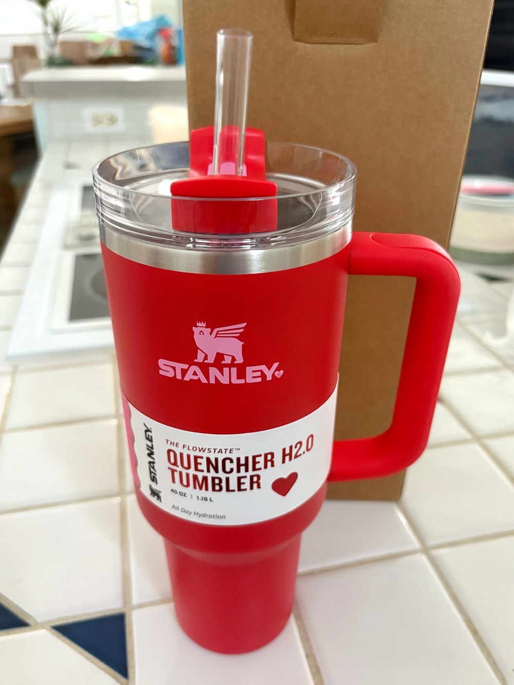 Stanley 40oz H2.0 Flowstate Quencher Tumbler “Love at First Sip” Red *NEW*